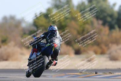 media/Dec-18-2022-SoCal Trackdays (Sun) [[8099a50955]]/Turn 7 Backside (1125am)/